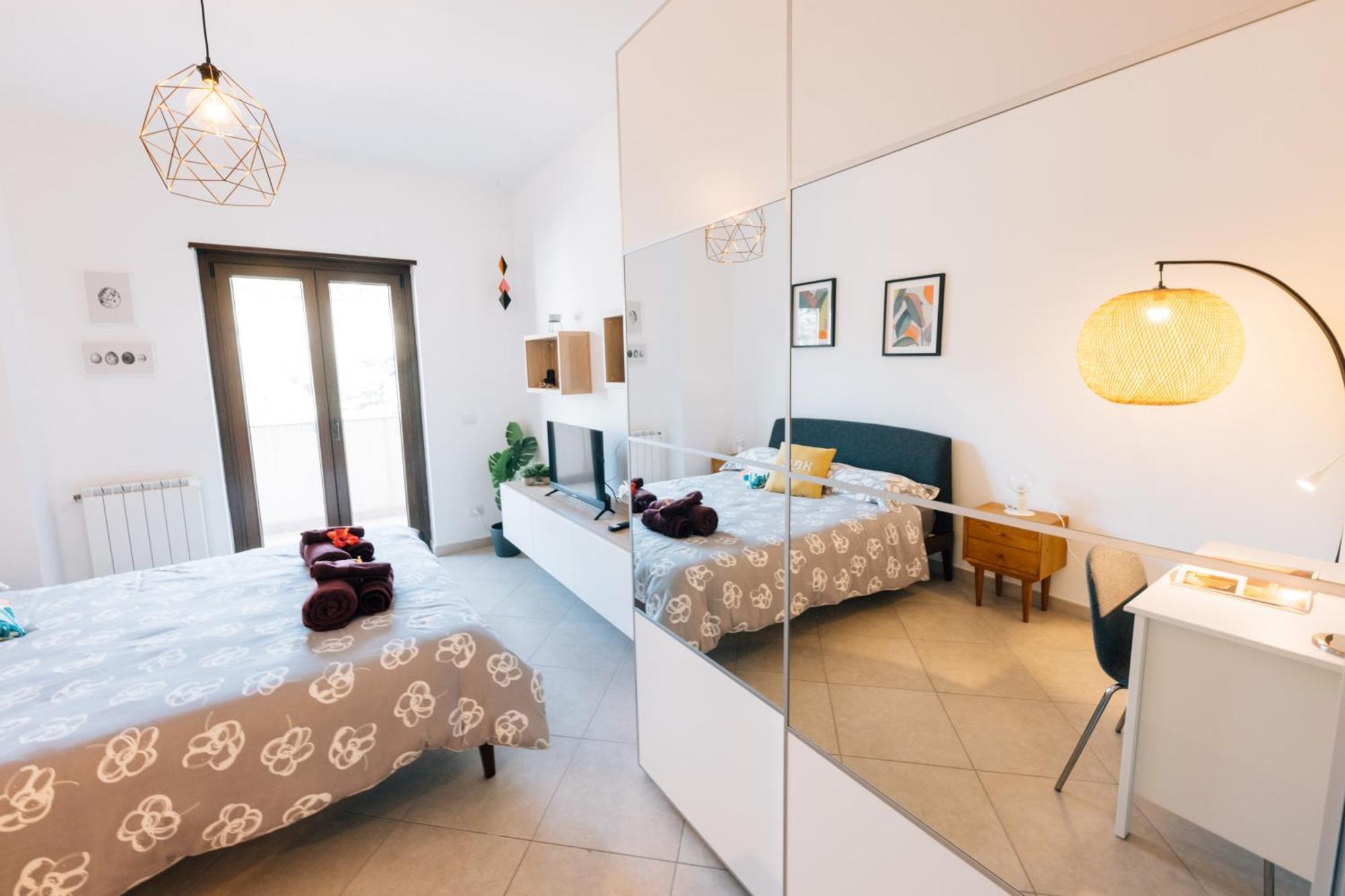 Luxury Apartment Мессина Экстерьер фото