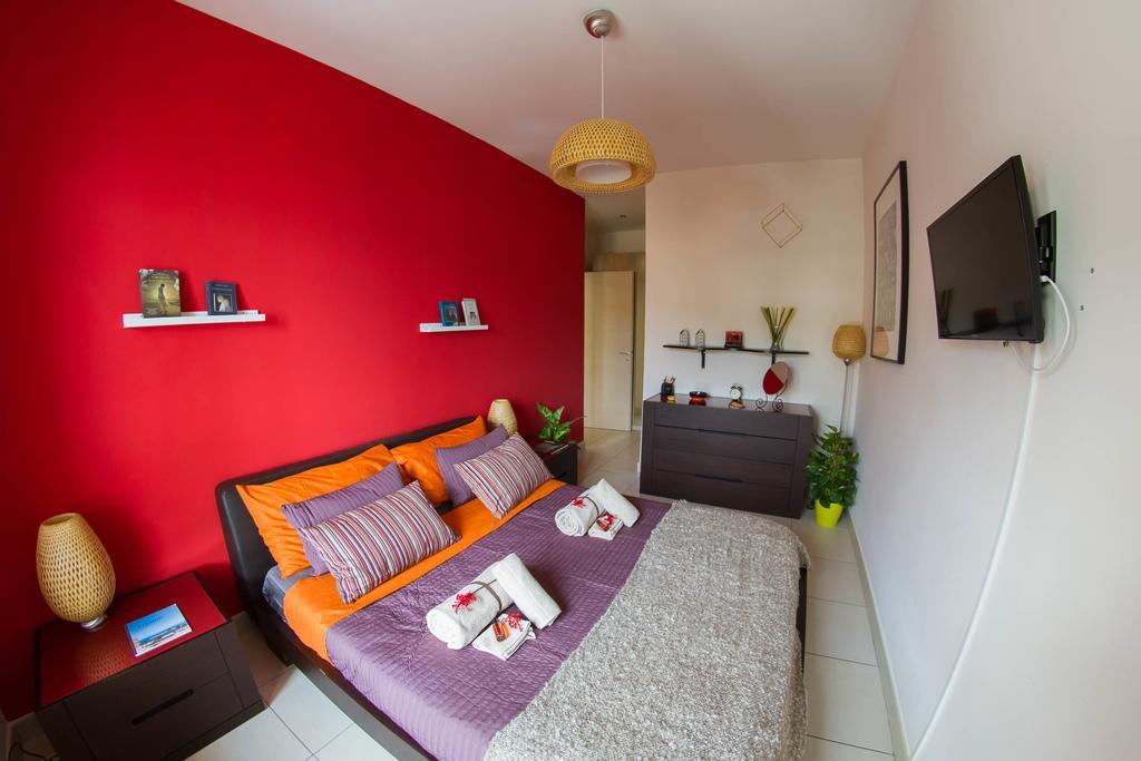 Luxury Apartment Мессина Номер фото